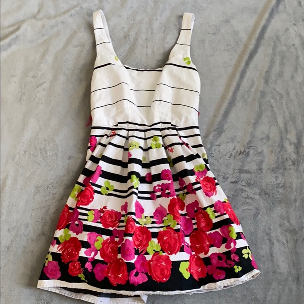 City Triangles Floral Dress